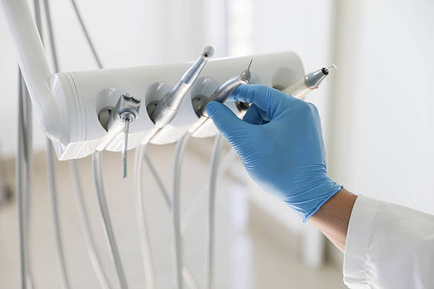 Professional Emergency Dentist technician working in Canyon Lake, TX